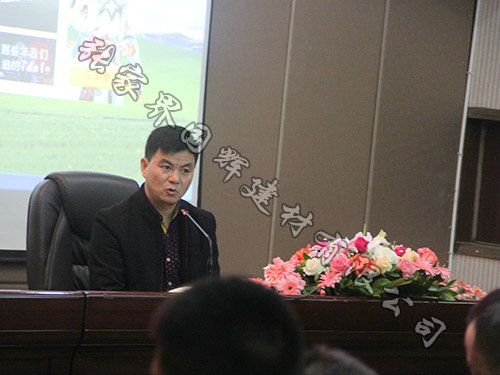 張家界國輝建材?？偨?jīng)理發(fā)言